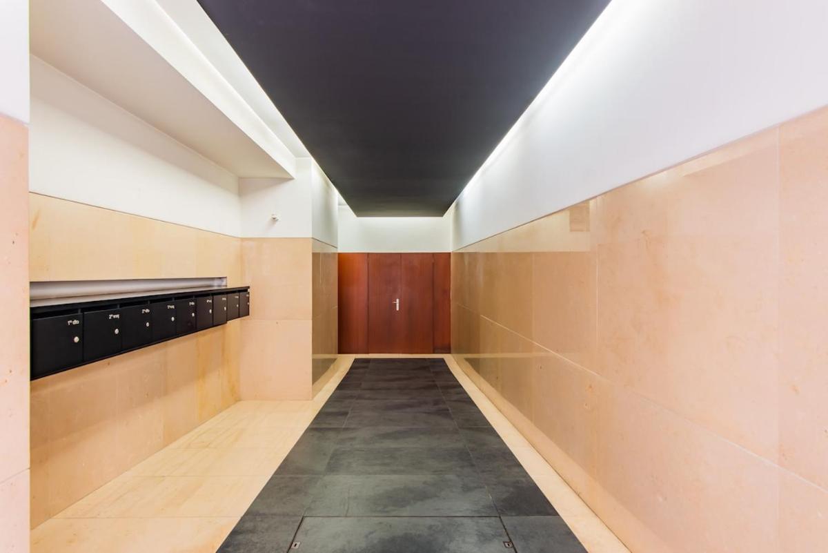 Mercy Ii, In The Heart Of Chiado Apartamento